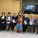 デイサービスで似顔絵ボランティア